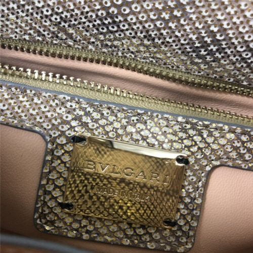 High Quality Luxury Bvlgari Handbag – Style 42511 product detail