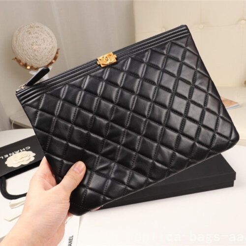 High Quality Luxury Chanel Classic Boy Small Bag alternate view