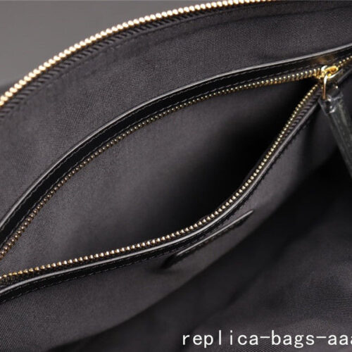 High Quality Luxury Chanel Classic Boy Small Bag product detail