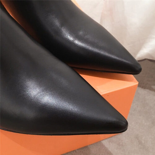 High Quality Luxury Louis Vuitton Boots In Black product detail