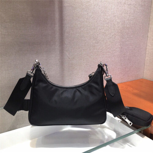 High Quality Luxury Prada Made-In-Italy Unisex Nylon Black Messenger Bag product detail
