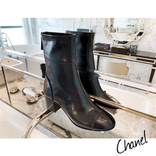 High Quality Luxury Chanel Thick Heel Ankle Boots – Style 72070 product detail
