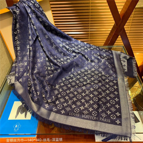 High Quality Luxury Louis Vuitton So Shine Monogram Scarf Shawl – Style 26678 product detail