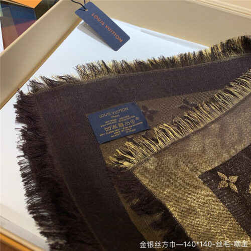 High Quality Luxury Louis Vuitton So Shine Monogram Scarf Shawl – Style 26676 product detail