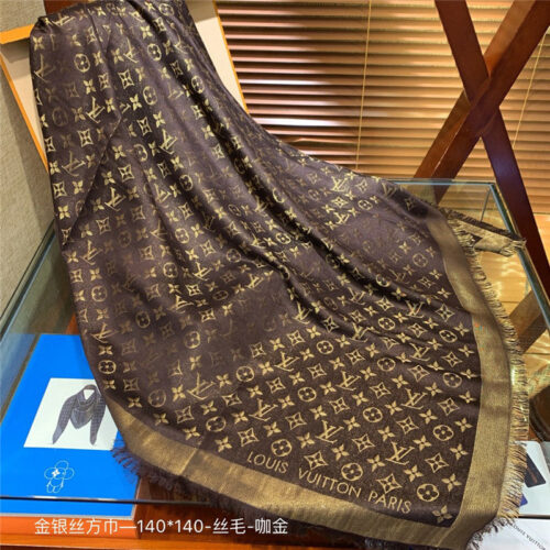 High Quality Luxury Louis Vuitton So Shine Monogram Scarf Shawl – Style 26676 product detail
