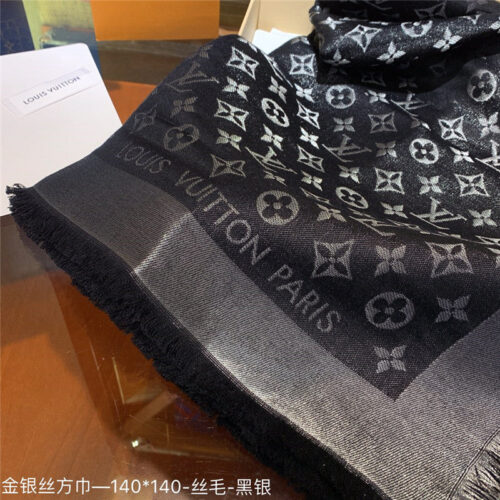 High Quality Luxury Louis Vuitton So Shine Monogram Scarf Shawl product detail