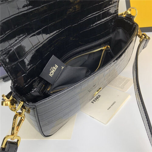 High Quality Luxury Fendi Crocodile Baguette Black product detail