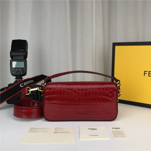 High Quality Luxury Fendi Crocodile Baguette Red product detail