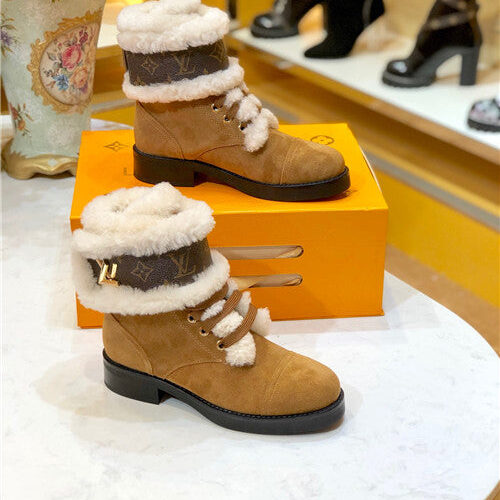 High Quality Luxury Louis Vuitton Ladies Wool Lace Up Boots – Style 89283 product detail
