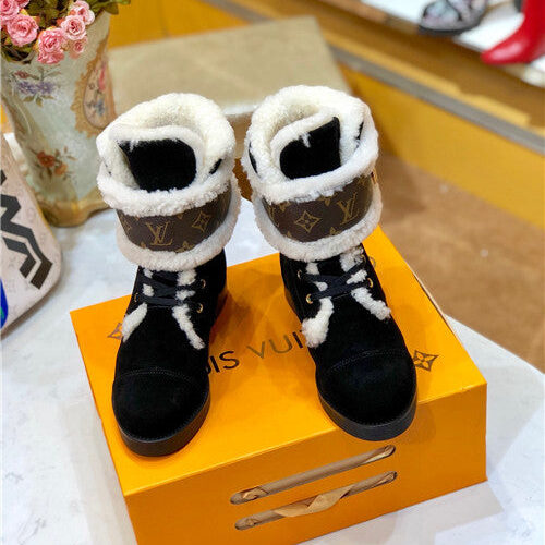 High Quality Luxury Louis Vuitton Ladies Wool Lace Up Boots product detail