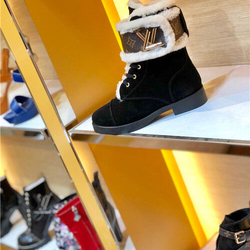 High Quality Luxury Louis Vuitton Ladies Wool Lace Up Boots product detail