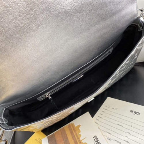 High Quality Luxury Fend Silver Baguette Shoulder Bag product detail