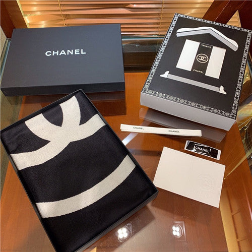 High Quality Luxury Chanel Cashmere Scarf Scarves – Style 25050 alternate view