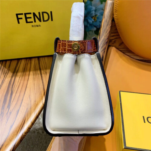 High Quality Luxury Fendi Peekaboo Bag White product detail
