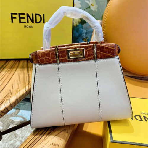 High Quality Luxury Fendi Peekaboo Bag White alternate view
