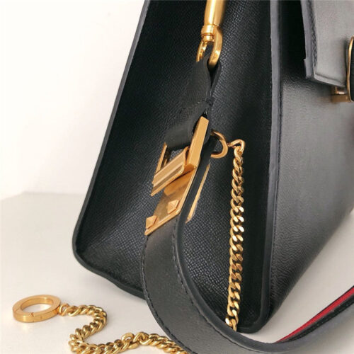High Quality Luxury Valentino Garavani Vsling Bag product detail