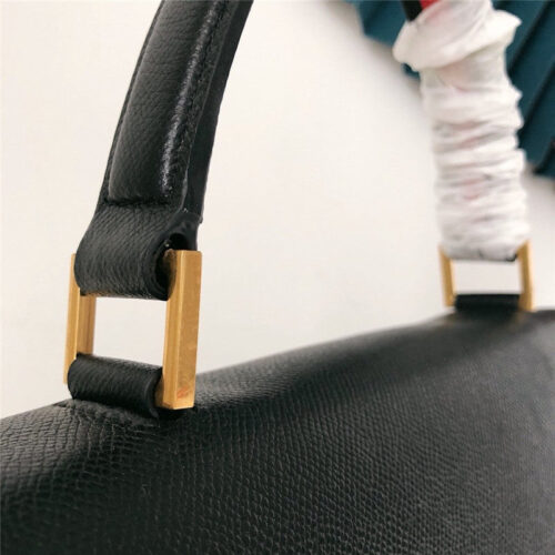 High Quality Luxury Valentino Garavani Vsling Bag product detail