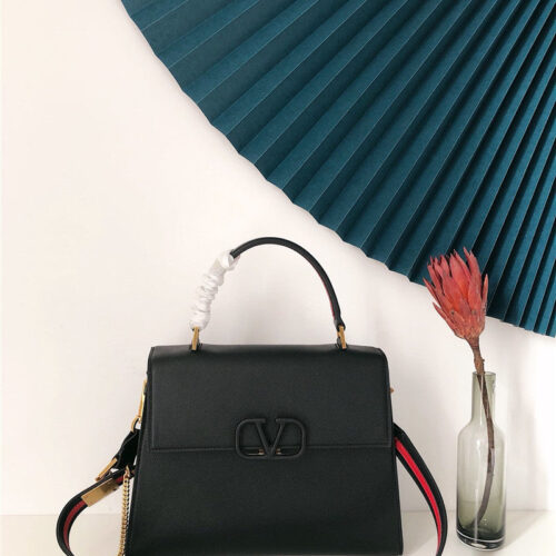 High Quality Luxury Valentino Garavani Vsling Bag