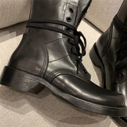 High Quality Luxury Louis Vuitton Monogram Casual Style Plain Leather Block Heels Black product detail