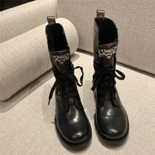 High Quality Luxury Louis Vuitton Monogram Casual Style Plain Leather Block Heels Black product detail