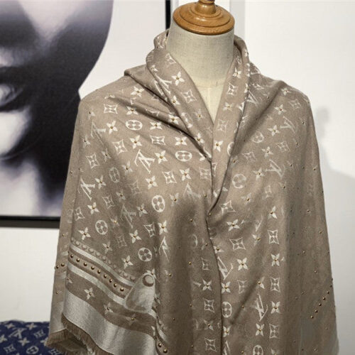 High Quality Luxury Scarf LV