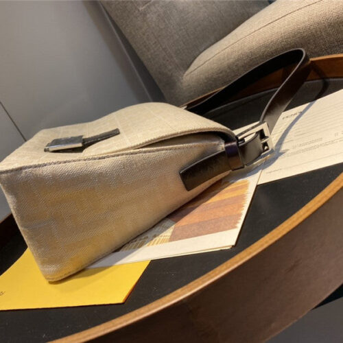High Quality Luxury Fend Vintage Cream Butter Baguette product detail