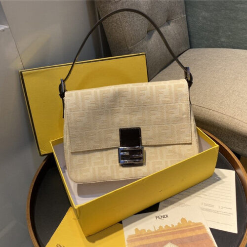 High Quality Luxury Fend Vintage Cream Butter Baguette product detail