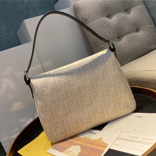 High Quality Luxury Fend Vintage Cream Butter Baguette alternate view