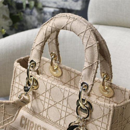 High Quality Luxury Lady Dior Embroidery Bag product detail