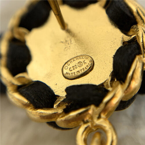 High Quality Luxury Chanel Earrings – Style 49902 product detail