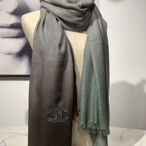 High Quality Luxury Chanel Cashmere Shawl Dark Green