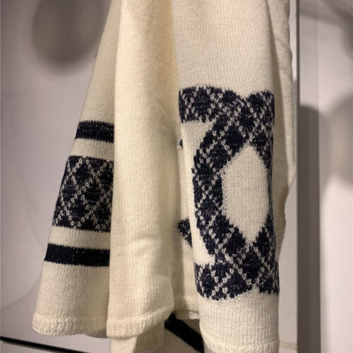 High Quality Luxury Chanel Cashmere Shawl product detail