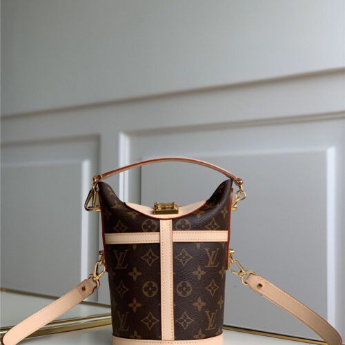 High Quality Luxury LV Duffle Bag Monogram Canvas alternate view