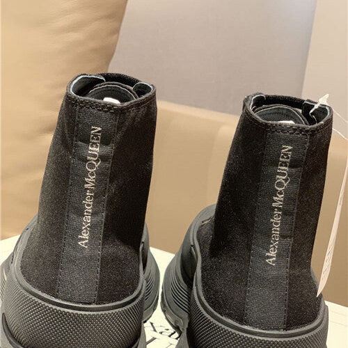 High Quality Luxury Alexander McQueen High Top Sneakers – Style 04451 product detail