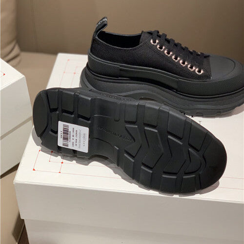 High Quality Luxury Alexander McQueen Low-Top Platform Sneakers – Style 59811 product detail