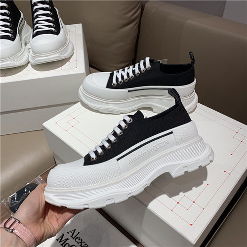 High Quality Luxury Alexander McQueen Low-Top Platform Sneakers – Style 23651 alternate view