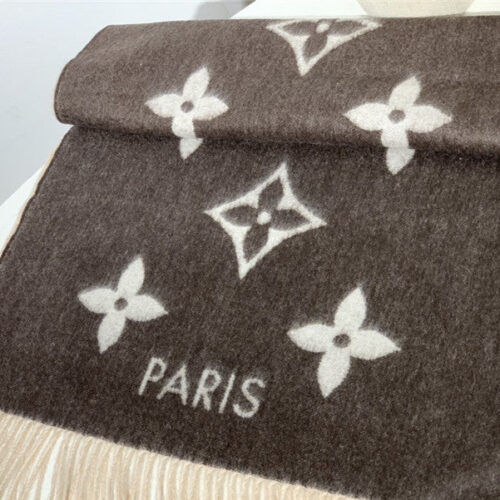 High Quality Luxury LV Cashmere Shawl Camel product detail