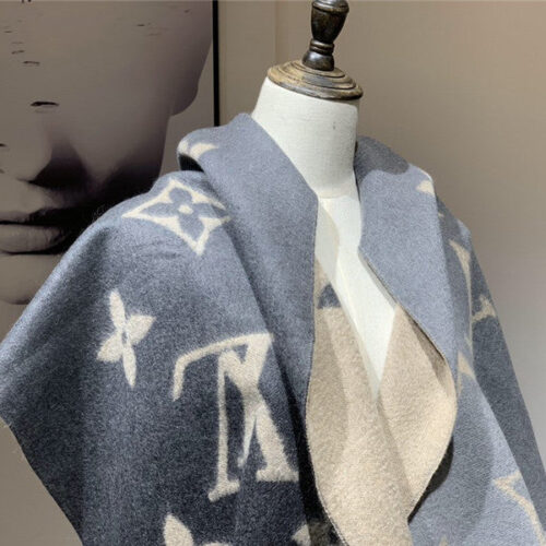 High Quality Luxury LV Cashmere Shawl alternate view