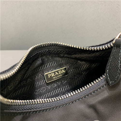 High Quality Luxury Prada Nylon Hobo Bag – Style 26956 product detail
