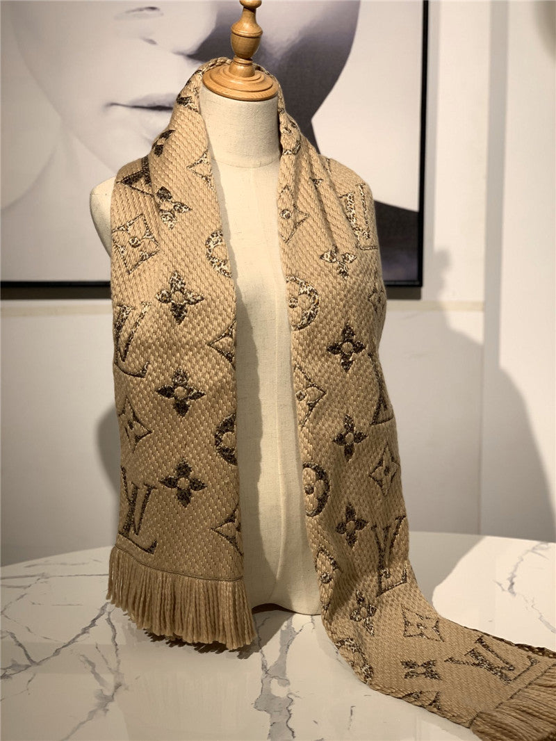 High Quality Luxury LV Scarf Camel
