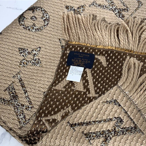 High Quality Luxury LV Scarf Camel product detail