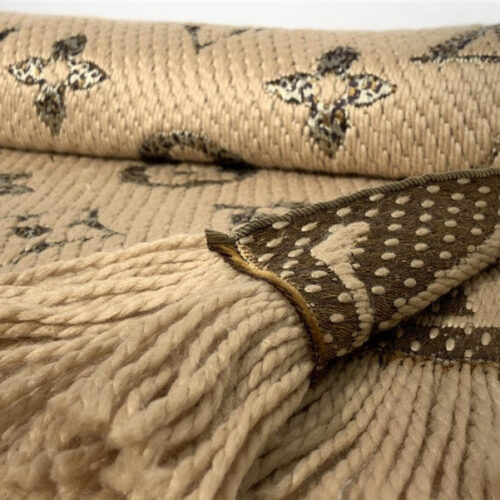 High Quality Luxury LV Scarf Camel product detail