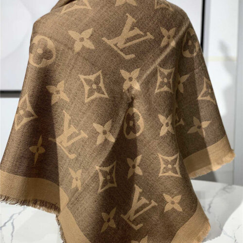 High Quality Luxury LV Scarf product detail