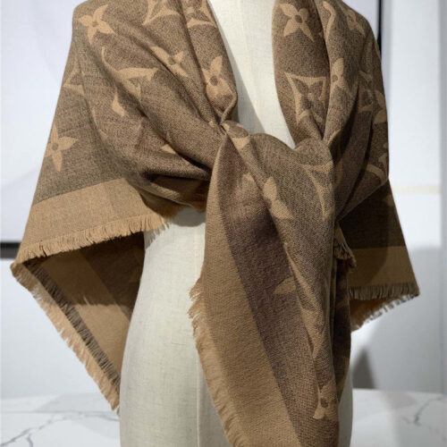 High Quality Luxury LV Scarf alternate view