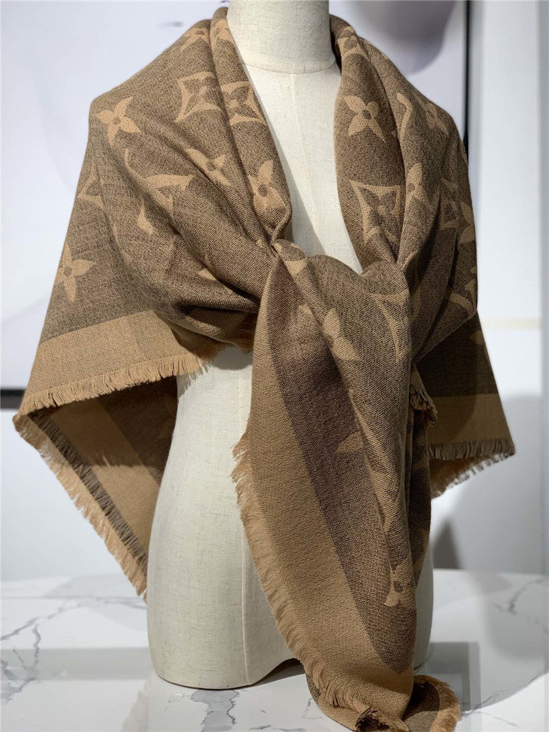 High Quality Luxury LV Scarf product detail