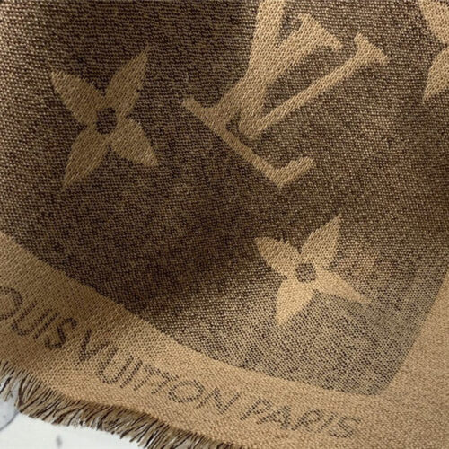High Quality Luxury LV Scarf product detail