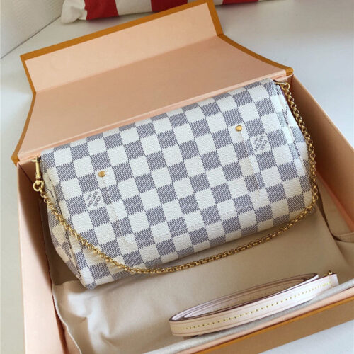High Quality Luxury Louis Vuitton Favorite MM Monogram Canvas Bag alternate view