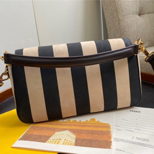 High Quality Luxury Fendi Baguette Medium product detail