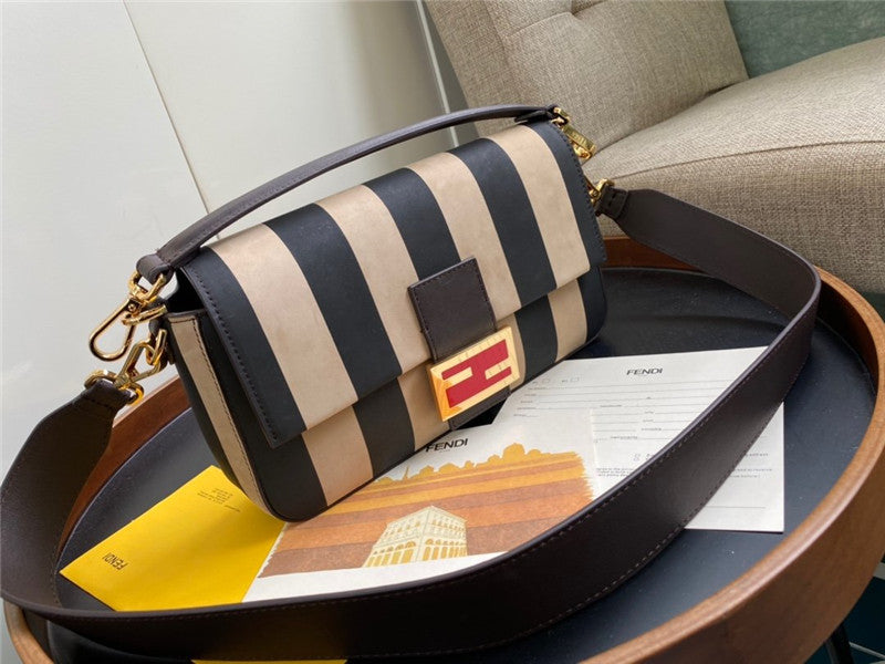 High Quality Luxury Fendi Baguette Medium product detail