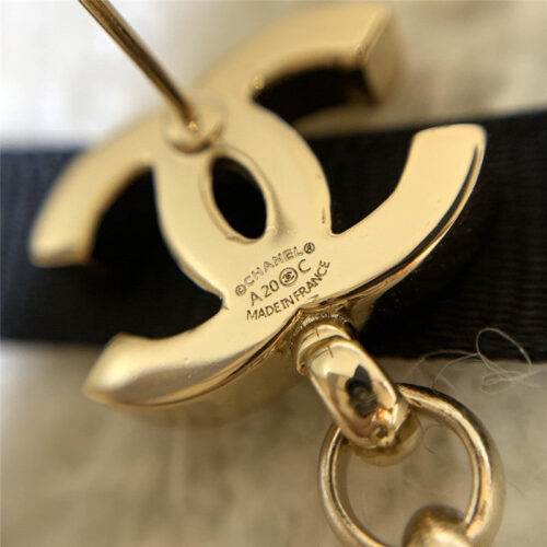 High Quality Luxury Chanel Pearl Earrings product detail